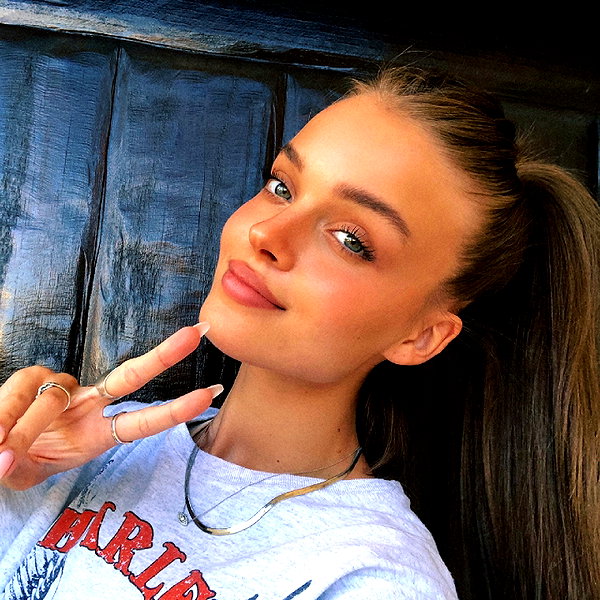 annazak12 instagram image archive image