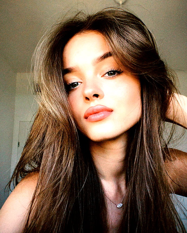 annazak12 instagram image archive image
