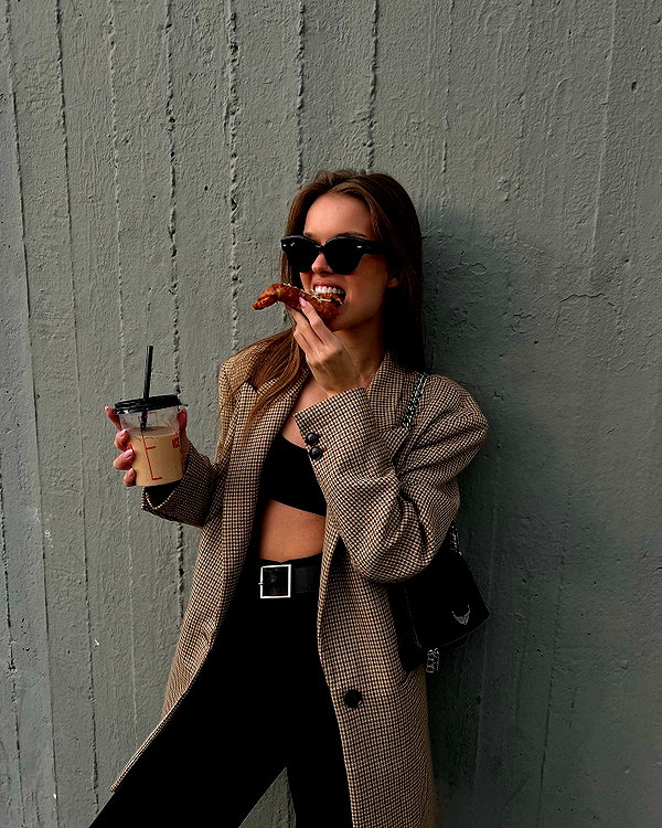 annazak12 instagram image archive image