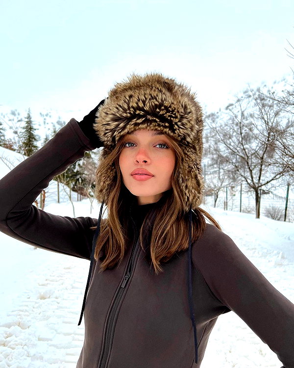 annazak12 instagram image archive image