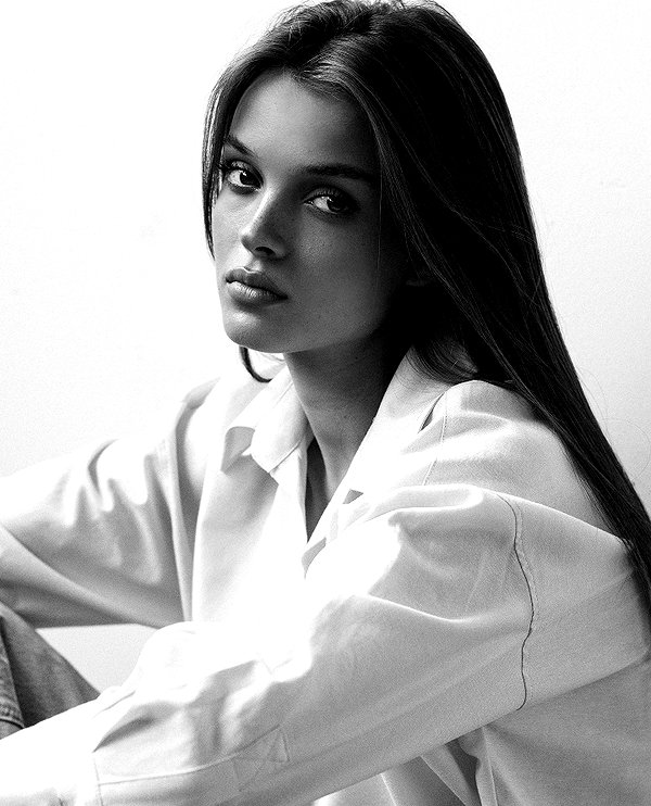 annazak12 instagram image archive image