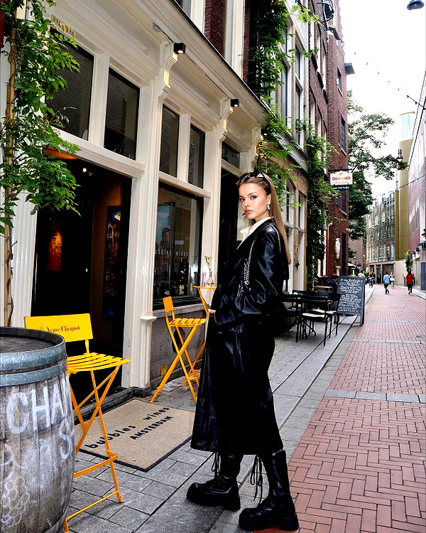annazak12 instagram image archive image