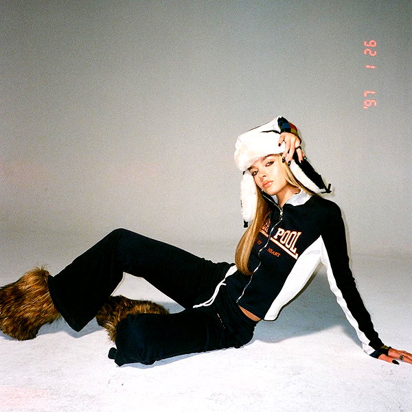 annazak12 instagram image archive image