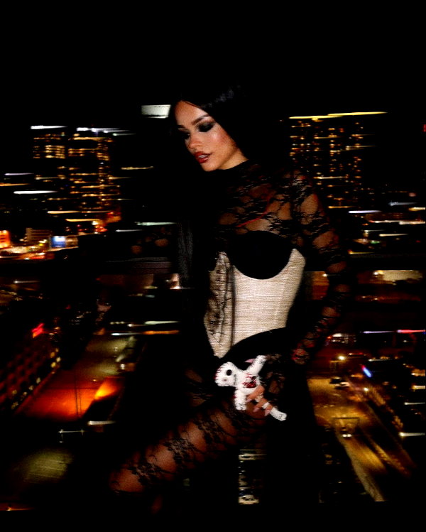 annazak12 instagram image archive image