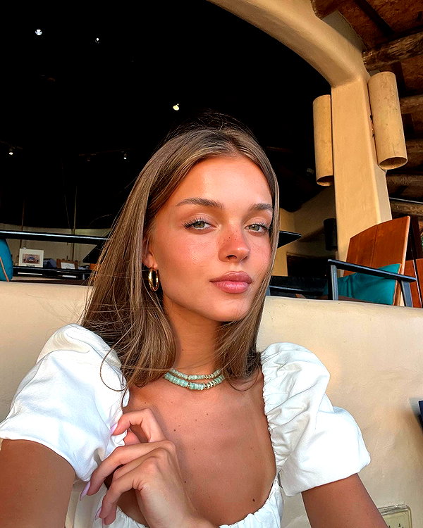 annazak12 instagram image archive image
