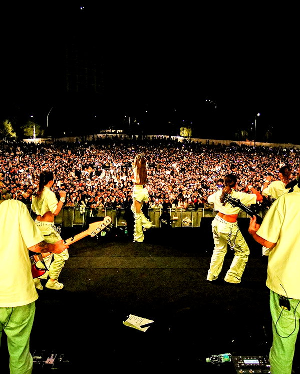 annazak12 instagram image archive image