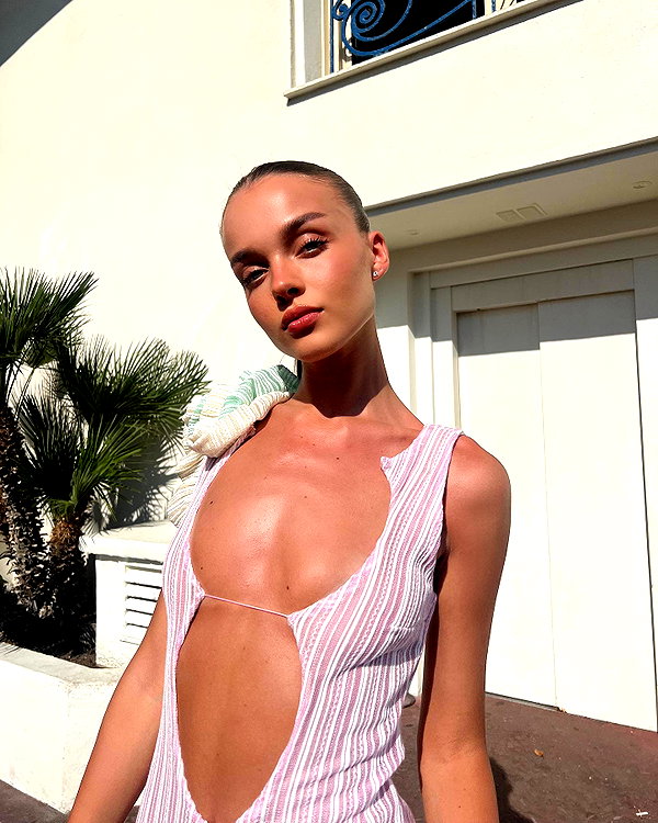 annazak12 instagram image archive image