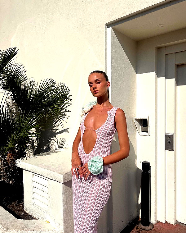 annazak12 instagram image archive image