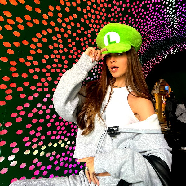 annazak12 instagram image archive image