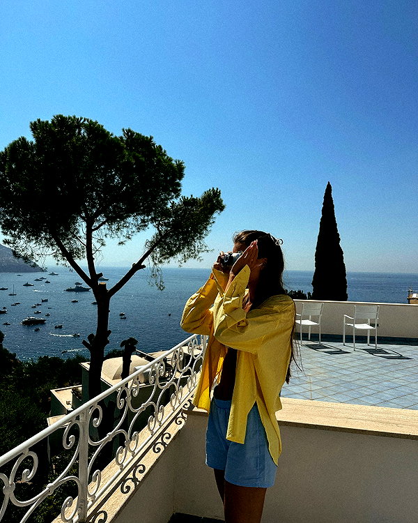 annazak12 instagram image archive image