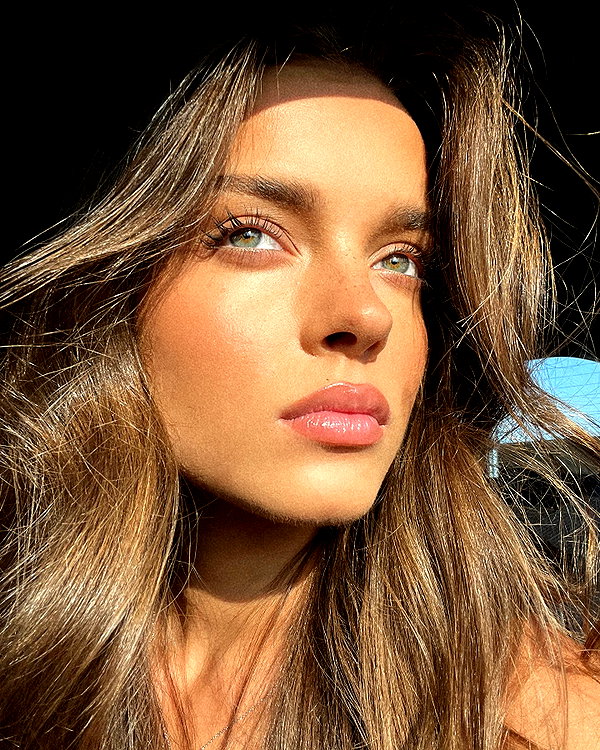 annazak12 instagram image archive image