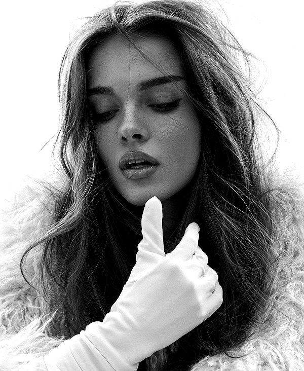 annazak12 instagram image archive image