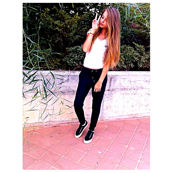 annazak12 instagram image archive image