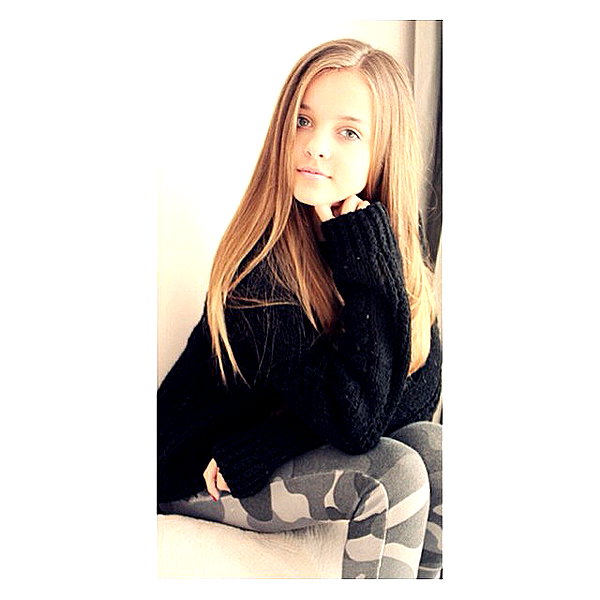 annazak12 instagram image archive image