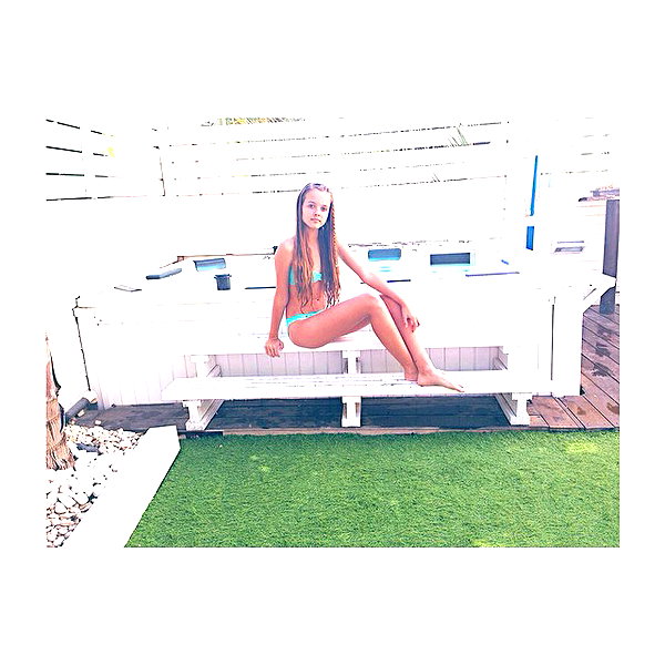 annazak12 instagram image archive image