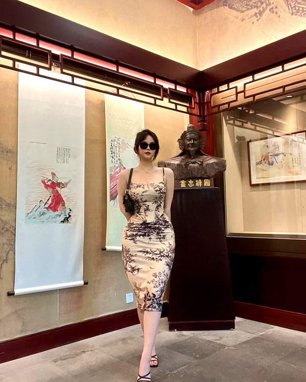 anni.yoo instagram image archive image