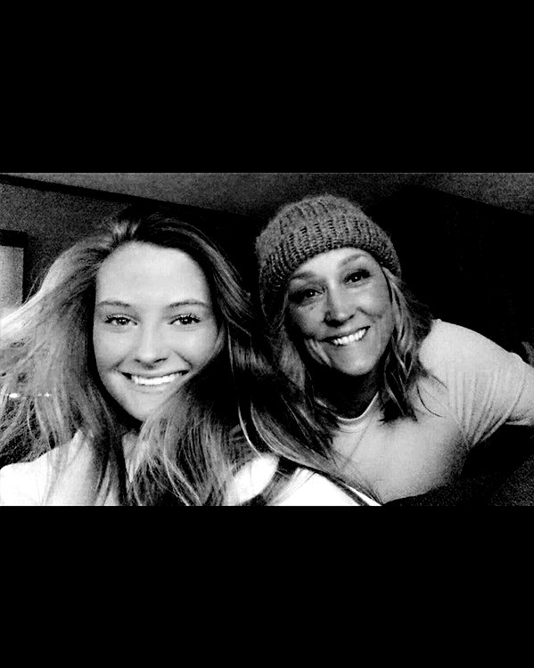 annika.petersonn instagram image archive image