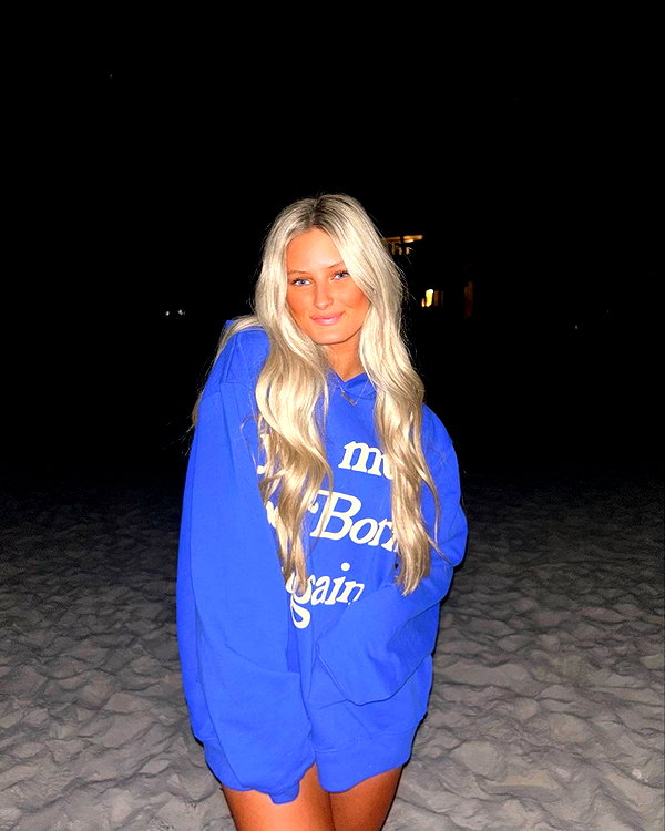 annika.petersonn instagram image archive image