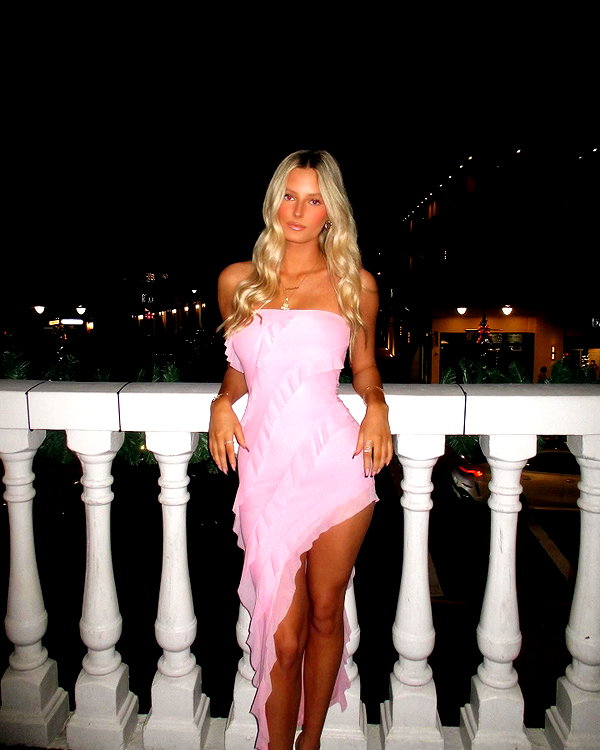annika.petersonn instagram image archive image