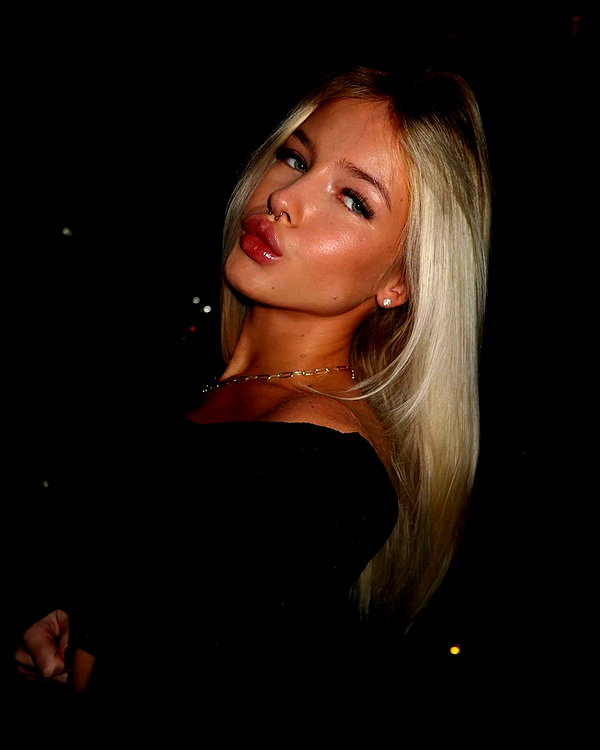 anya_shtril instagram image archive image