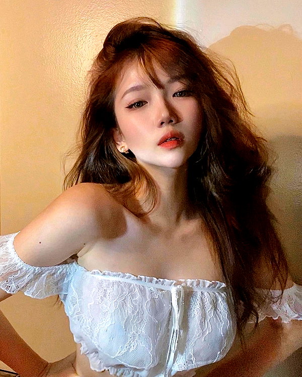 aryminh instagram image archive image