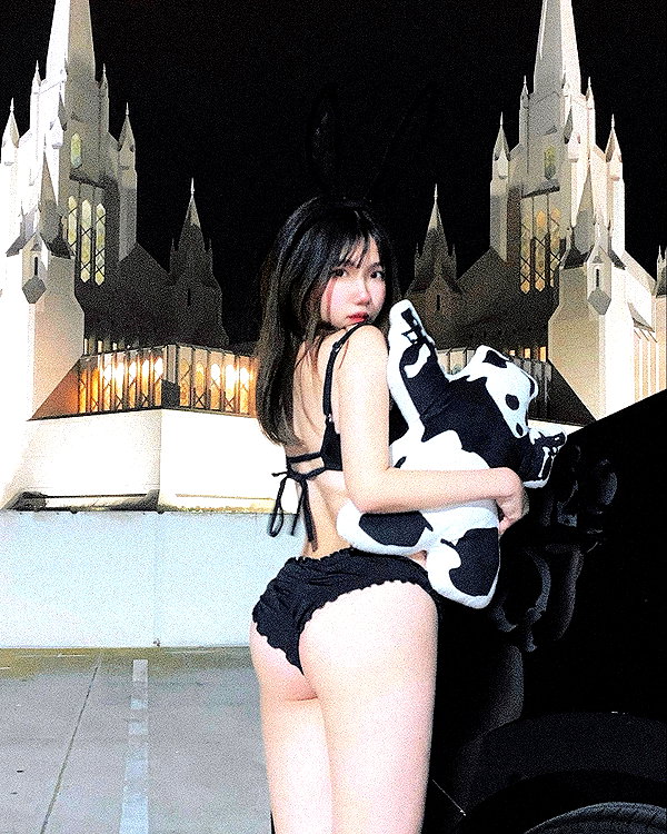 aryminh instagram image archive image