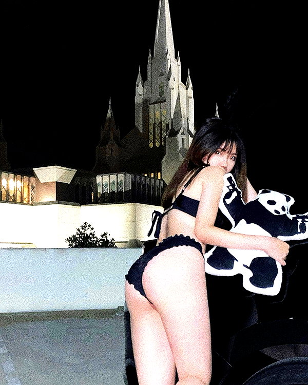 aryminh instagram image archive image