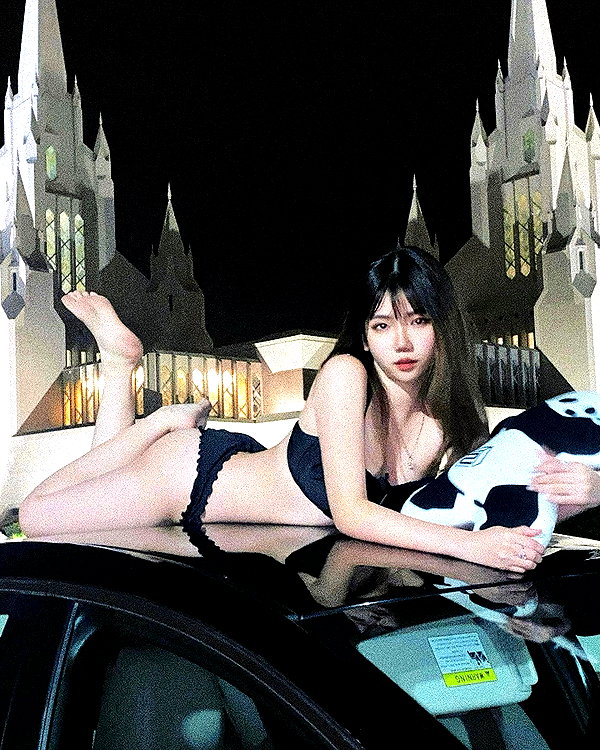 aryminh instagram image archive image