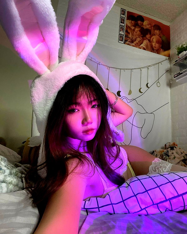 aryminh instagram image archive image