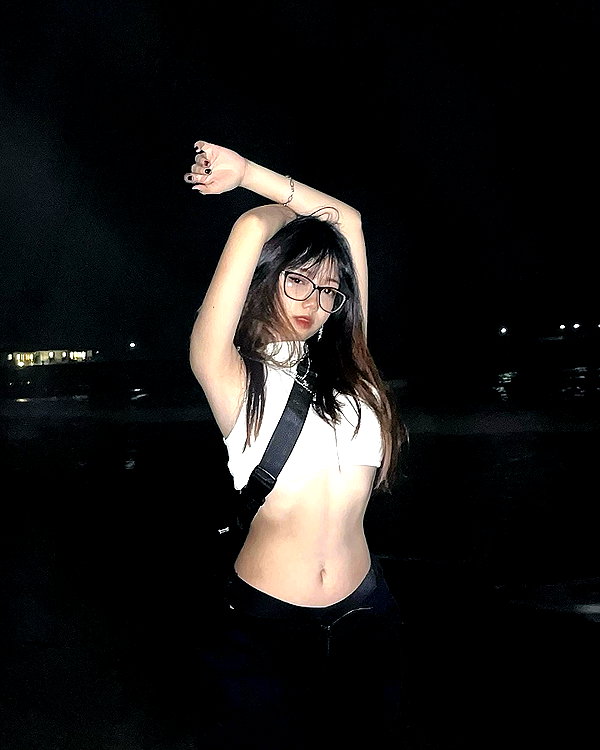 aryminh instagram image archive image