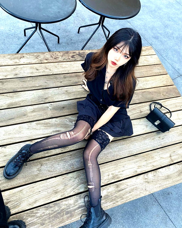 aryminh instagram image archive image