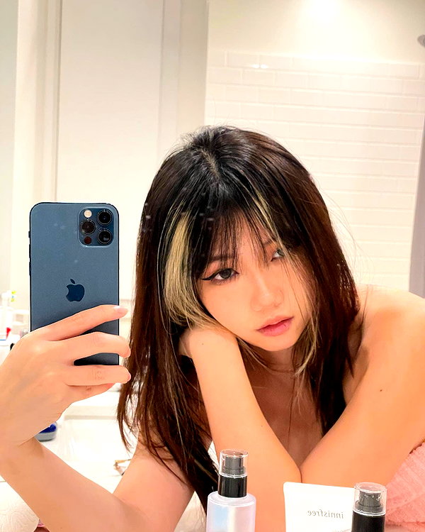 aryminh instagram image archive image