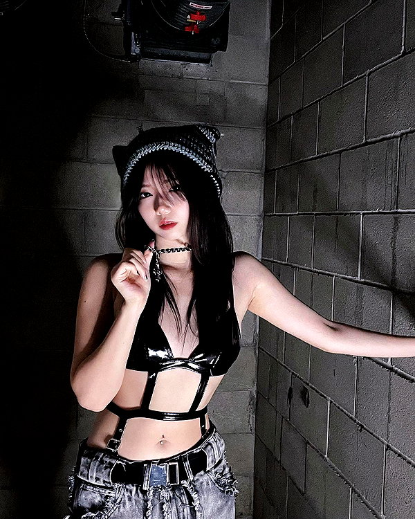 aryminh instagram image archive image