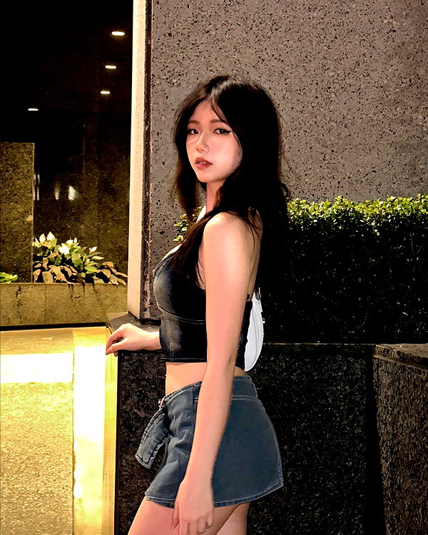 aryminh instagram image archive image