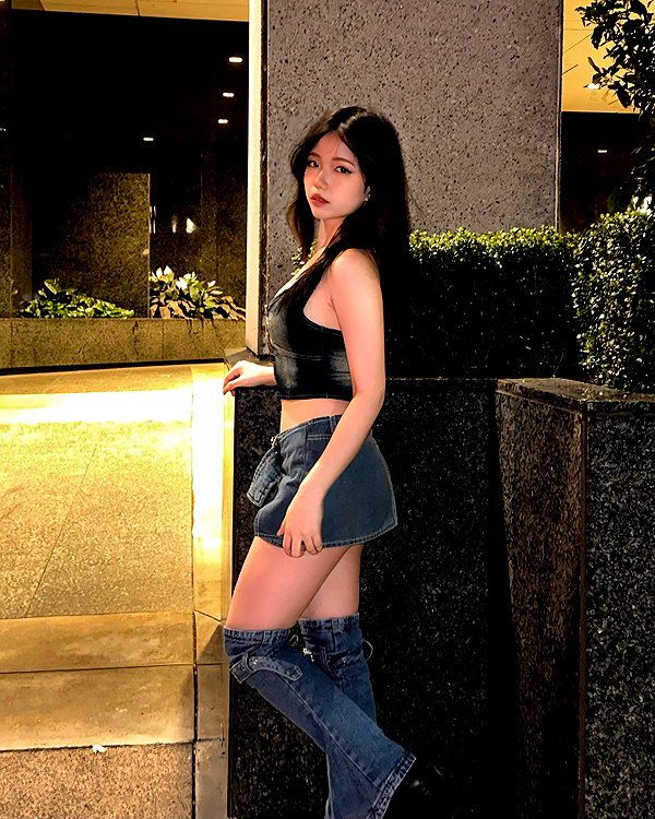 aryminh instagram image archive image