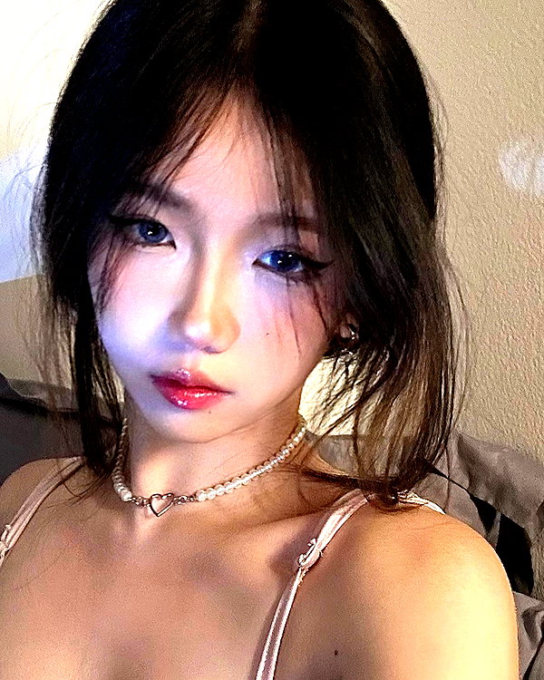 aryminh instagram image archive image