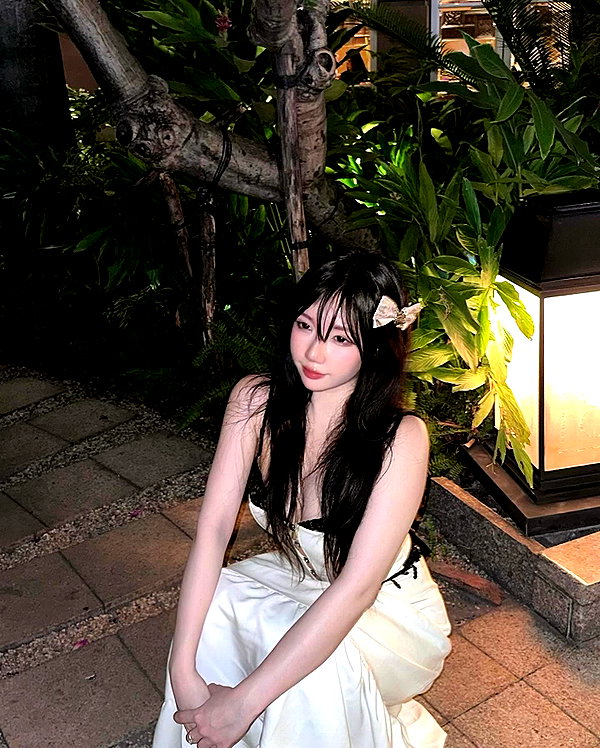 aryminh instagram image archive image