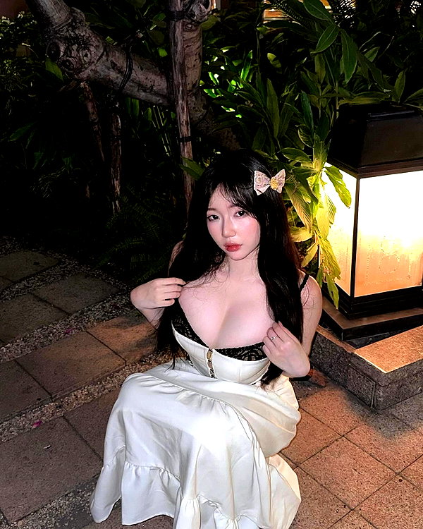 aryminh instagram image archive image