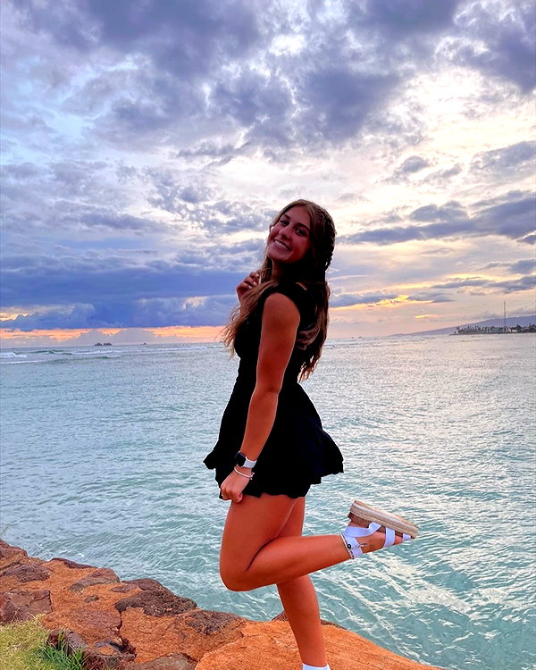 ashleyyhaddad instagram image archive image