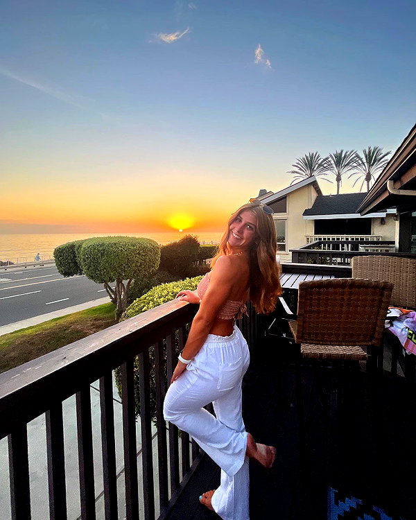 ashleyyhaddad instagram image archive image