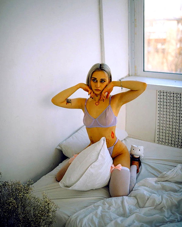 asuna__nineko instagram image archive image