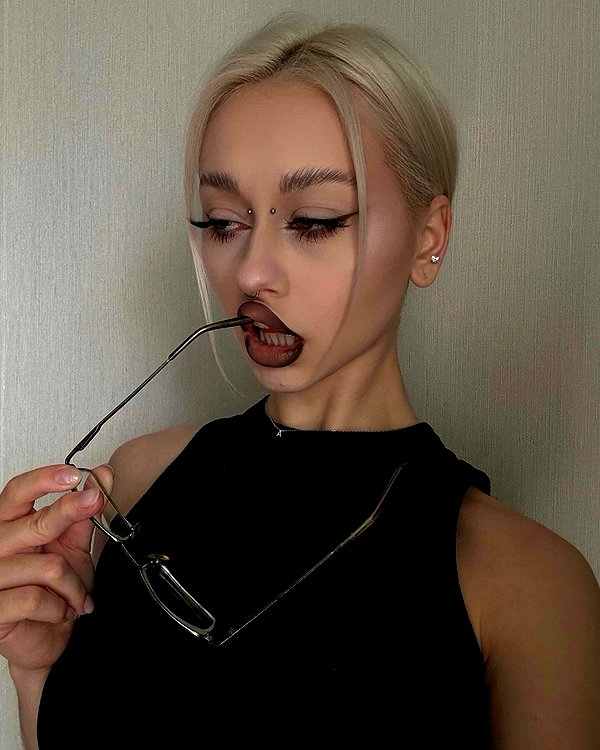 asuna__nineko instagram image archive image