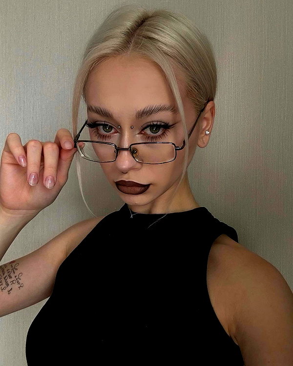 asuna__nineko instagram image archive image