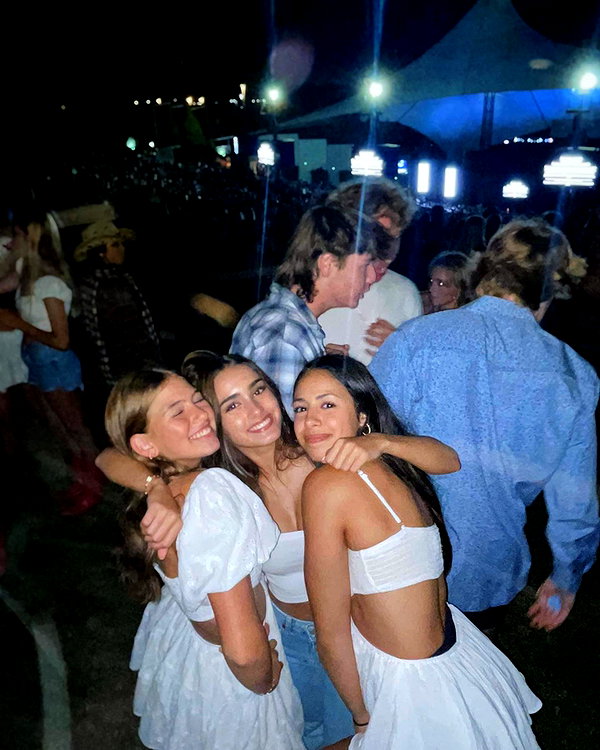 avaabreu instagram image archive image