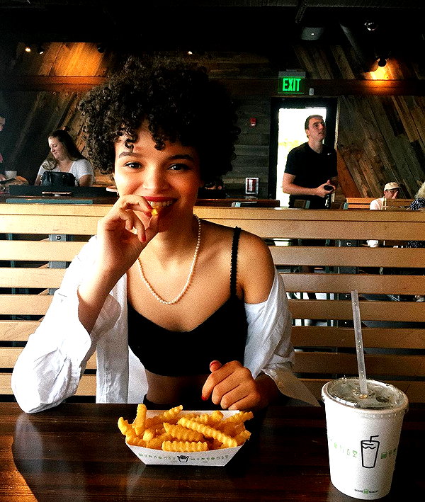 avasophiabrown instagram image archive image
