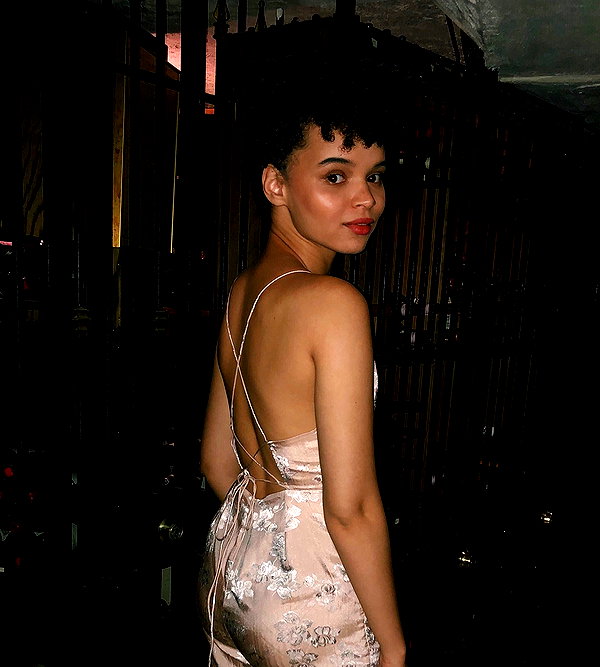 avasophiabrown instagram image archive image