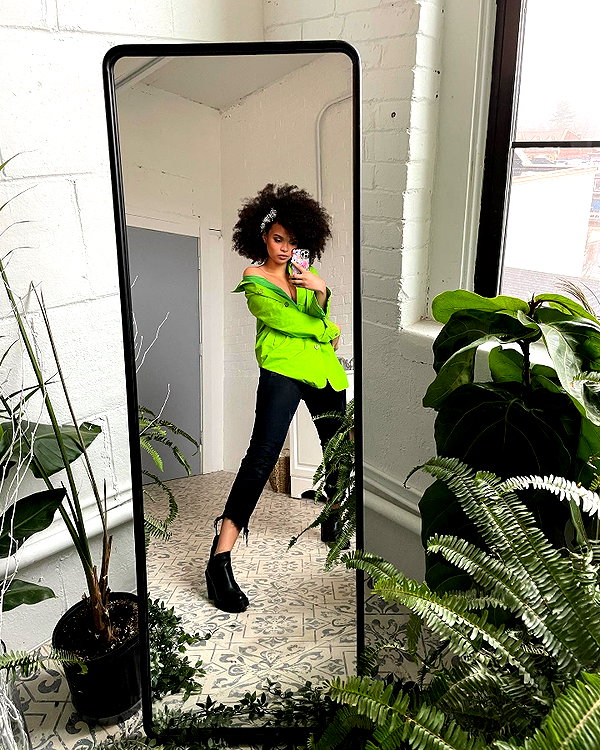 avasophiabrown instagram image archive image