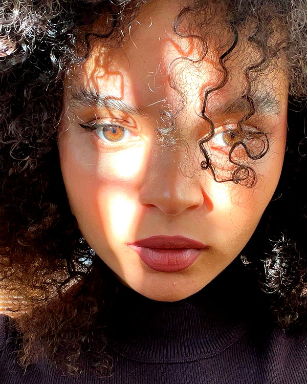 avasophiabrown instagram image archive image