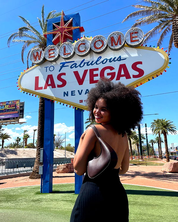 avasophiabrown instagram image archive image