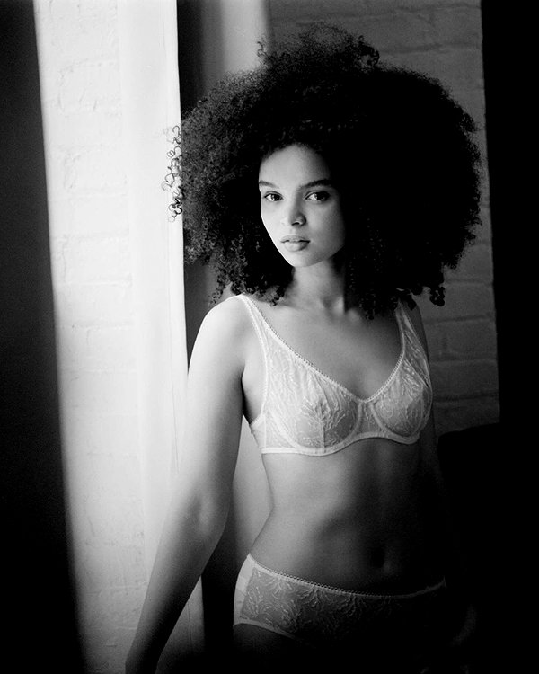 avasophiabrown instagram image archive image